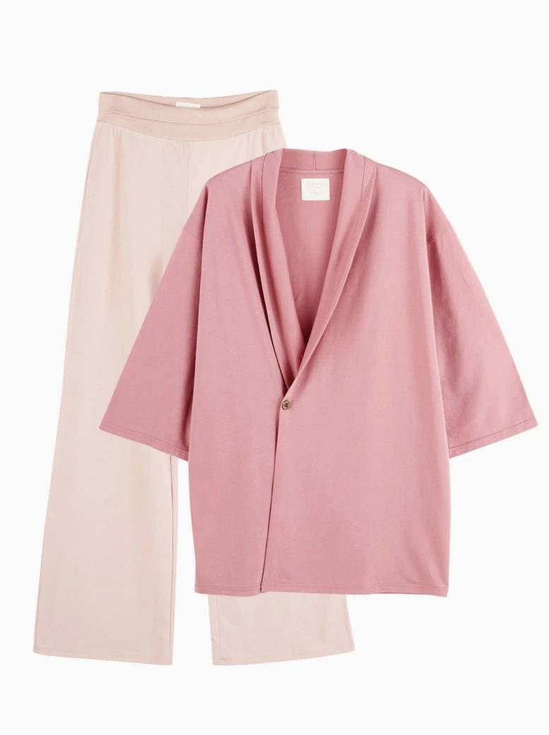 homewear mum outfit · cherry kimono